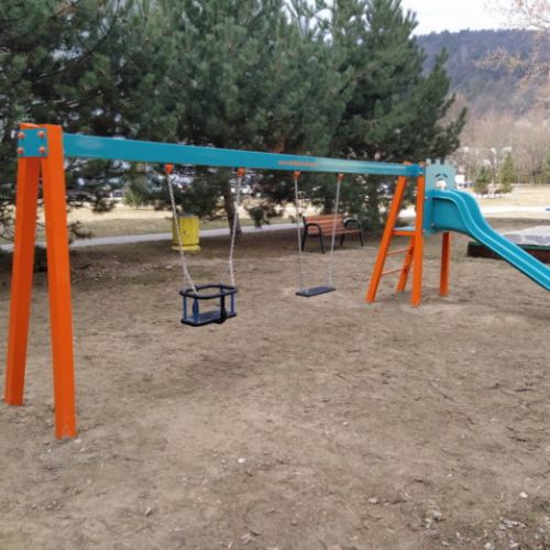 Rekonštrukcia detských ihrísk na Sedlišti.